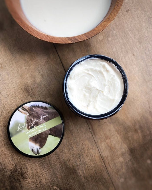 Beneficiile Laptelui de Măgăriță pentru Îngrijirea Pielii