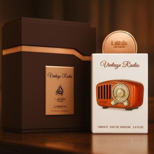 Lattafa Vintage Radio Parfum arabesc unisex fructat, vanilie și prune
