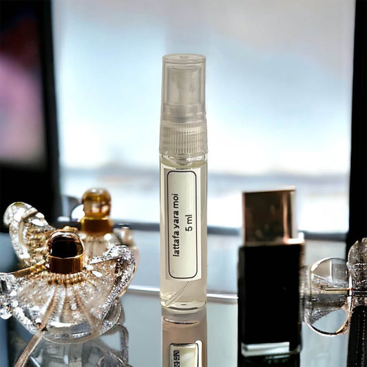 Mostre parfum Yara Moi – Lattafa | Aromă floral-fructată persistentă